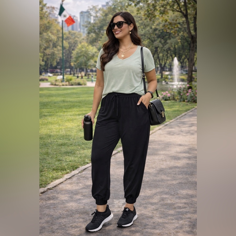 DANSKIN Black Athletic Jogger Pants | Size Large | Athleisure Comfort